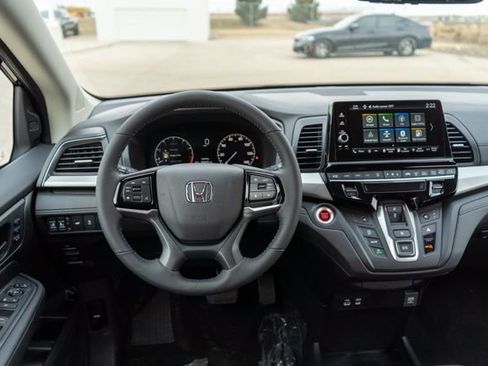 New 2026 Honda Odyssey EX-L image 16