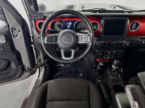 Used 2019 Jeep Wrangler Unlimited Rubicon AWD/4WD image 18
