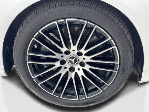 Used 2024 Mercedes-Benz C 300 Sedan image 50