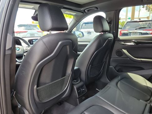 Used 2019 BMW X1 sDrive28i w/ Convenience Package FWD image 12