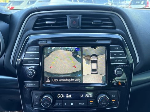 Used 2023 Nissan Maxima SR w/ Sport Mat Group image 25