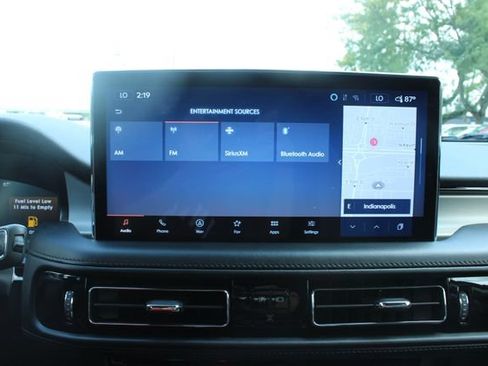 Used 2023 Lincoln Nautilus AWD w/ Premium Package image 19