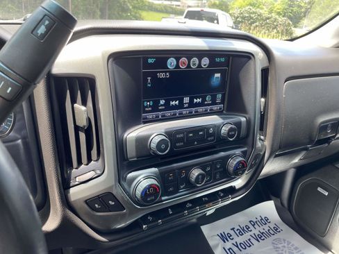 Used 2018 Chevrolet Silverado 1500 LT w/ All Star Edition AWD/4WD image 12
