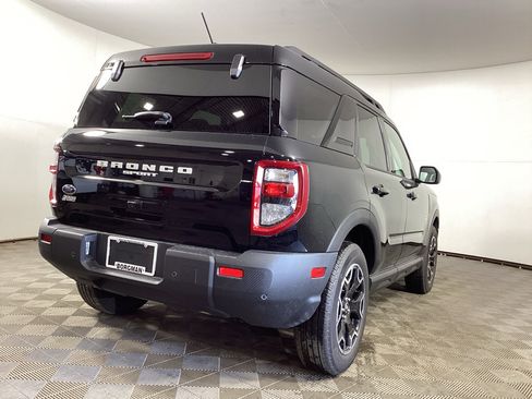 New 2025 Ford Bronco Sport Outer Banks AWD/4WD image 2