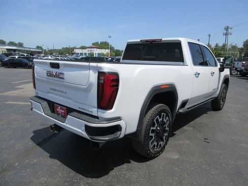 Certified 2024 GMC Sierra 2500 Denali w/ Technology Package AWD/4WD image 6