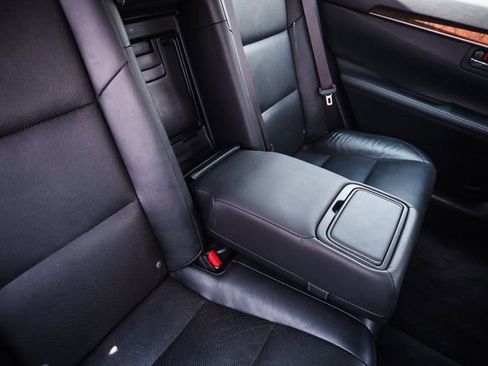 Used 2015 Lexus ES 350 w/ Luxury Package FWD image 42