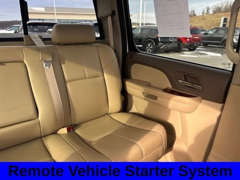 Used 2010 Chevrolet Silverado 1500 LTZ w/ White Diamond Tricoat Edition image 16