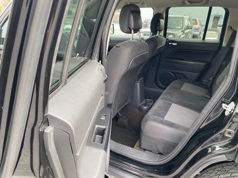 Used 2014 Jeep Patriot Sport w/ Power Value Group image 12