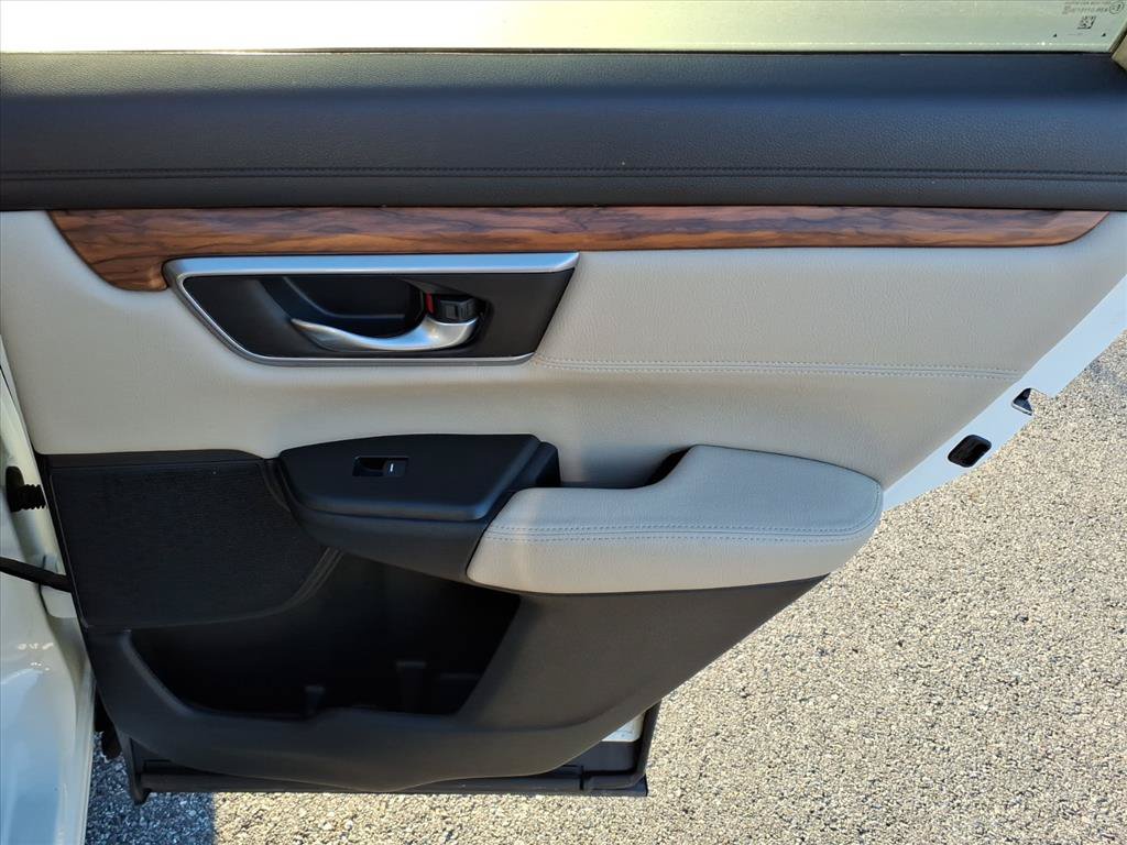 Used 2017 Honda CR-V EX image 19