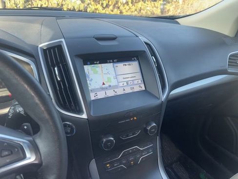 Used 2019 Ford Edge SEL w/ Equipment Group 201A image 7