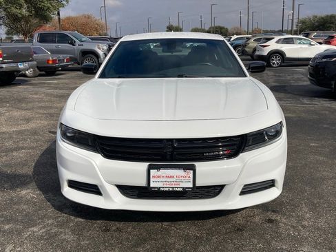 Used 2023 Dodge Charger SXT image 2
