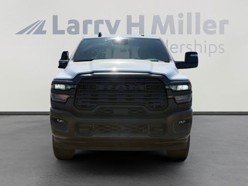 New 2026 RAM 3500 Tradesman AWD/4WD image 9