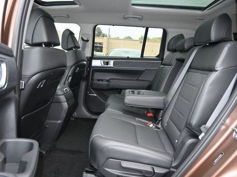 New 2026 Hyundai Santa Fe Limited AWD/4WD image 12