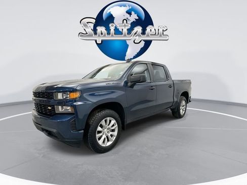 Used 2020 Chevrolet Silverado 1500 Custom w/ Custom Value Package image 4