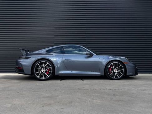New 2026 Porsche 911 GTS image 8