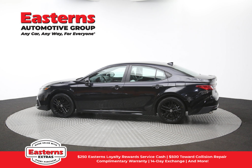 Used 2025 Toyota Camry SE FWD image 62