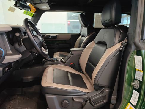 Used 2024 Ford Bronco Wildtrak AWD/4WD image 10