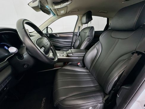 Used 2024 Genesis GV80 2.5T image 13