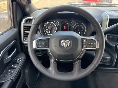 Used 2025 RAM 2500 Big Horn AWD/4WD image 17