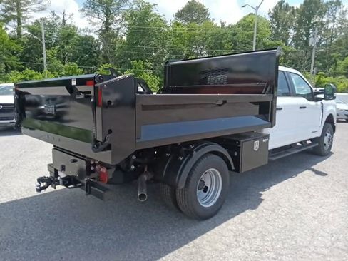 New 2026 Ford F350 XL w/ XL Chrome Package AWD/4WD image 3