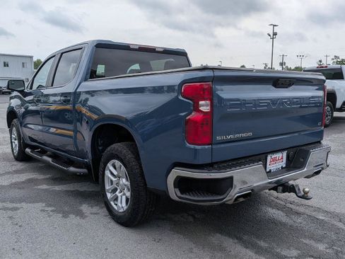 Used 2024 Chevrolet Silverado 1500 LT w/ Z71 Off-Road Package AWD/4WD image 7