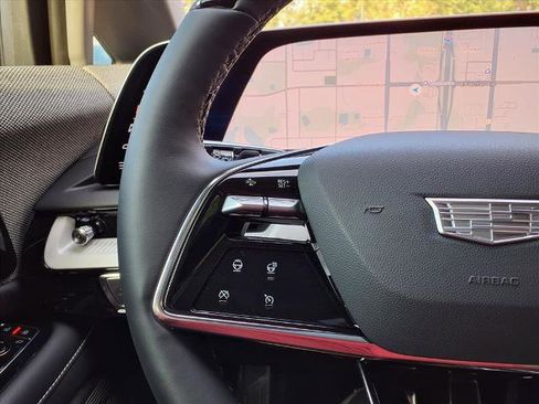 New 2026 Cadillac Optiq Sport 1 image 19