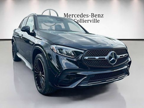Used 2024 Mercedes-Benz GLC 300 4MATIC image 3