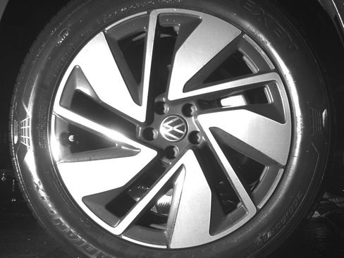 Used 2024 Volkswagen Atlas SE image 13