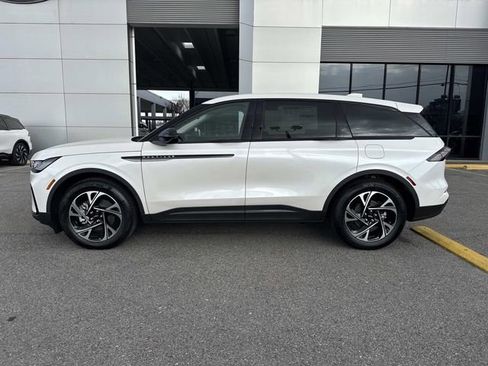 New 2026 Lincoln Nautilus Premier w/ Equipment Group 102A image 6