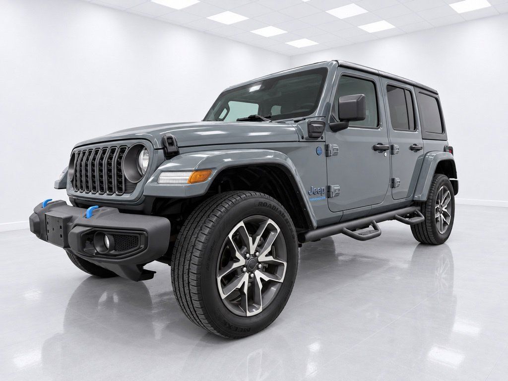 Used 2024 Jeep Wrangler Unlimited w/ Convenience Group AWD/4WD image 9