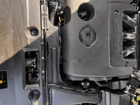 Used 2016 Nissan Altima 3.5 SL image 18