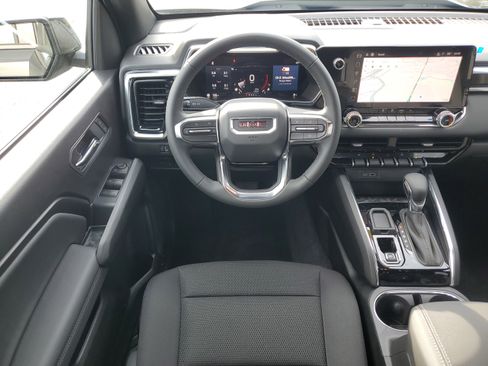 New 2025 GMC Canyon Elevation image 15