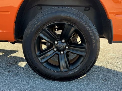 Used 2017 RAM 1500 Sport w/ Ignition Orange Sport Package image 34