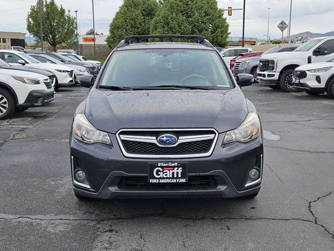Used 2017 Subaru Crosstrek 2.0i Limited AWD/4WD image 11