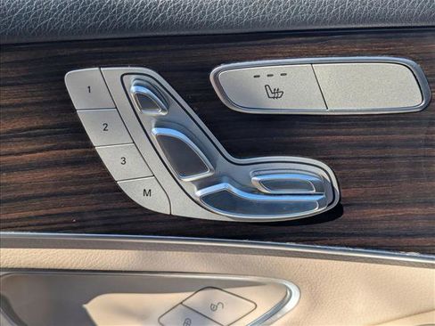 Certified 2017 Mercedes-Benz GLC 300 image 7