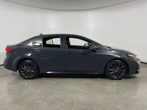 Certified 2024 Toyota Corolla SE w/ SE Premium Package FWD image 2