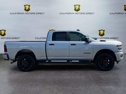 Used 2026 RAM 2500 Big Horn AWD/4WD image 6