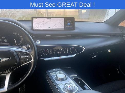 Used 2025 Genesis GV70 3.5T Sport image 8