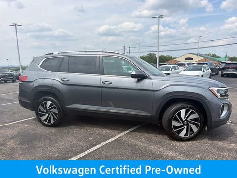 Certified 2025 Volkswagen Atlas SEL AWD/4WD image 2