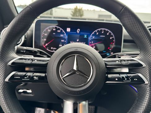 Certified 2025 Mercedes-Benz CLE 300 4MATIC Coupe image 14