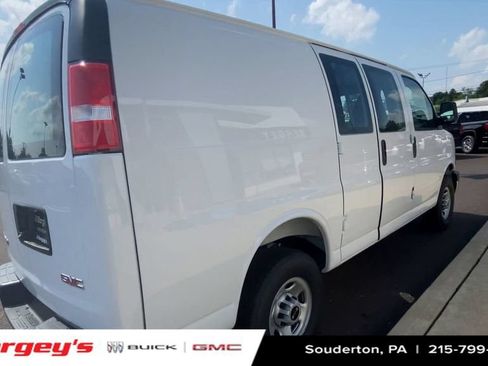 New 2025 GMC Savana 3500 w/ Driver Convenience Package RWD image 9