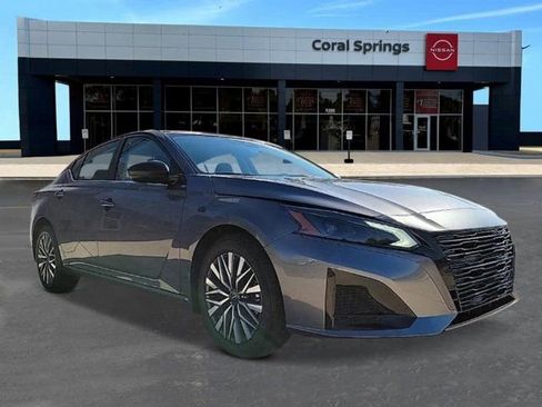 New 2026 Nissan Altima 2.5 SV FWD image 6