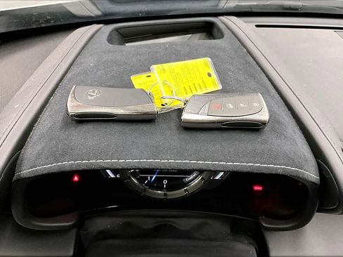 Used 2018 Lexus LC 500 Coupe w/ Performance Package image 12