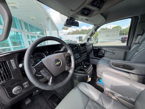 New 2025 Chevrolet Express 2500 w/ Driver Convenience Package image 13