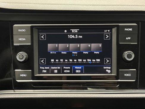 Used 2022 Volkswagen Jetta S image 15