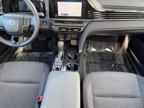 Certified 2025 Toyota Camry LE image 17