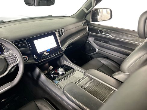 Used 2022 Jeep Wagoneer Series II image 22