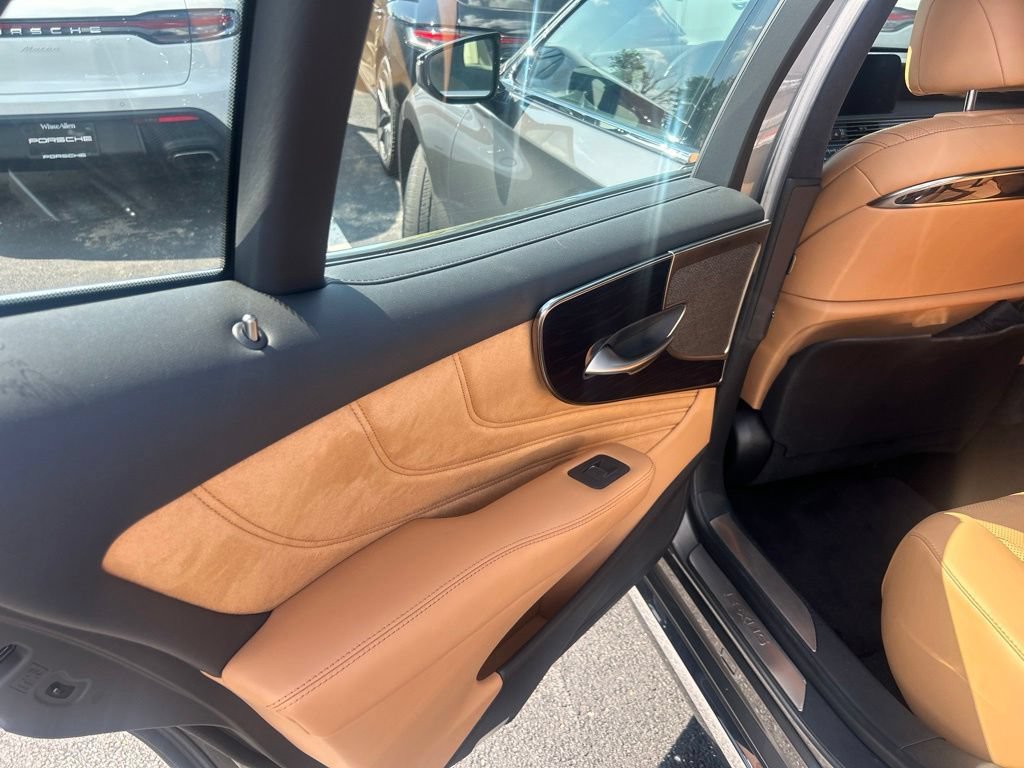 Used 2021 Lexus LS 500 AWD w/ Interior Upgrade Package image 5