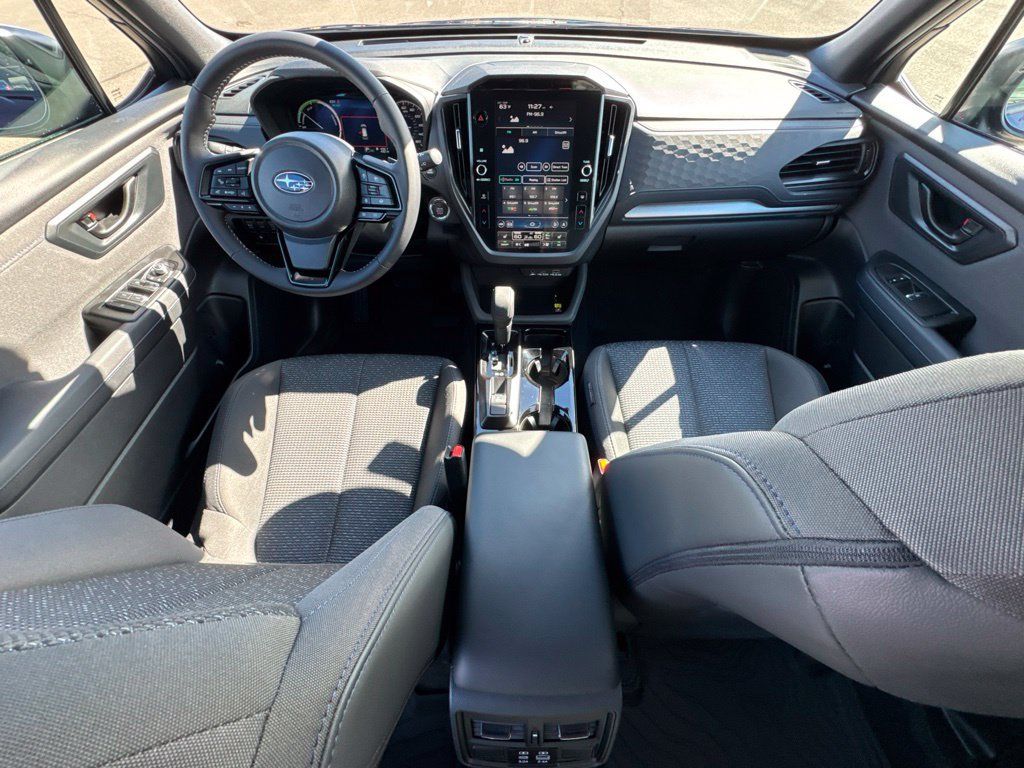 Used 2026 Subaru Forester Premium AWD/4WD image 23