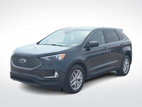 Certified 2024 Ford Edge SEL w/ Convenience Package AWD/4WD image 4
